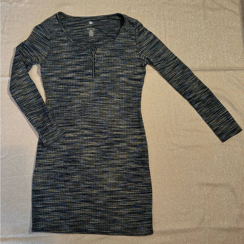 3 FOR $18: So simple zipper front knit dress Size M